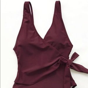 Cupshe Elegant Dance Solid One-Piece Swimsuit